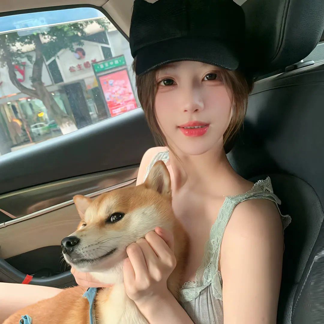 蕾哈娜内衣秀