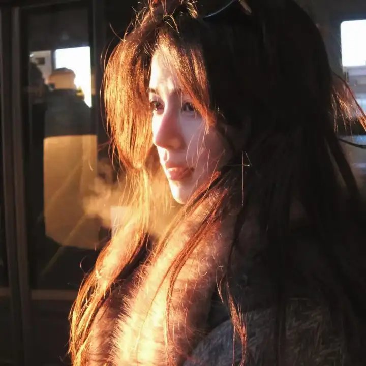 悲伤秘密摇篮曲